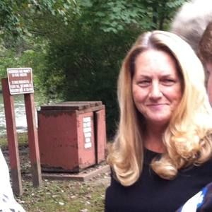 Meet your Posher, Linda